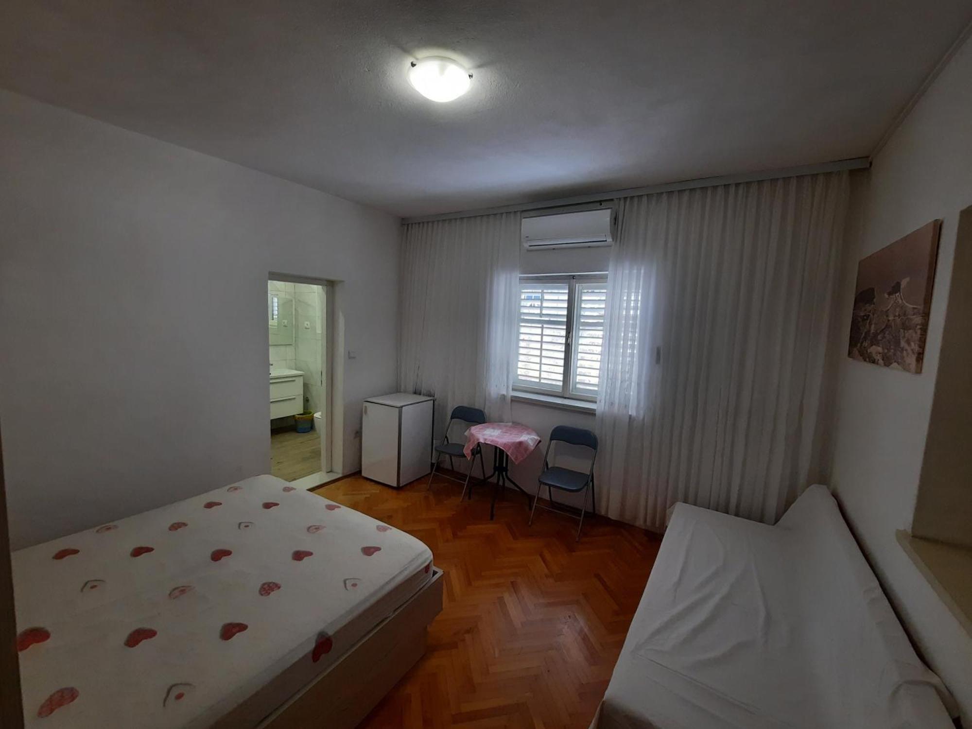 Apartments With A Parking Space Makarska - 12211 Zimmer foto