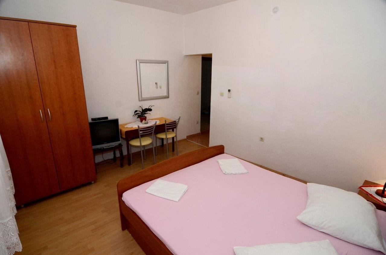 Apartments With A Parking Space Makarska - 12211 Zimmer foto