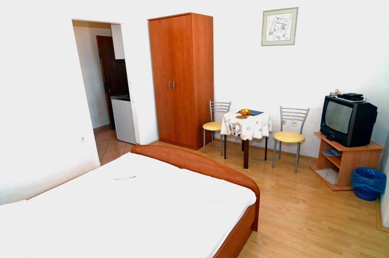 Apartments With A Parking Space Makarska - 12211 Zimmer foto
